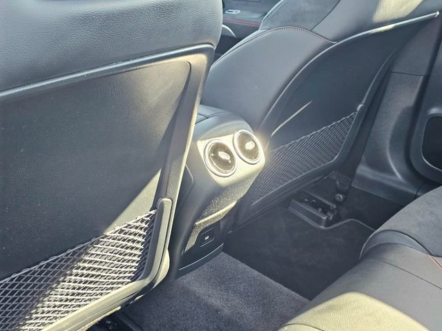 Used 2024 Mercedes-Benz CLA 250 4MATIC image 29