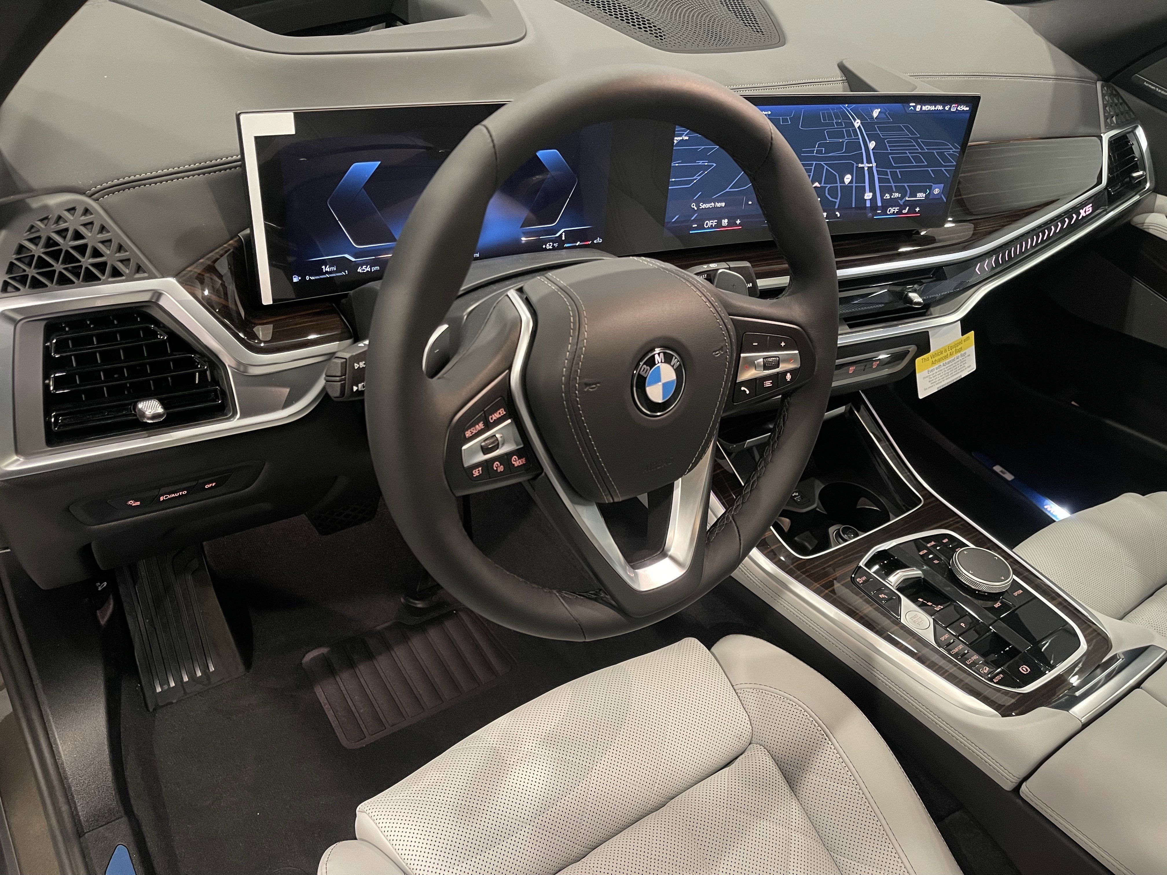 New 2026 BMW X5 xDrive40i w/ Climate Comfort Package AWD/4WD image 7