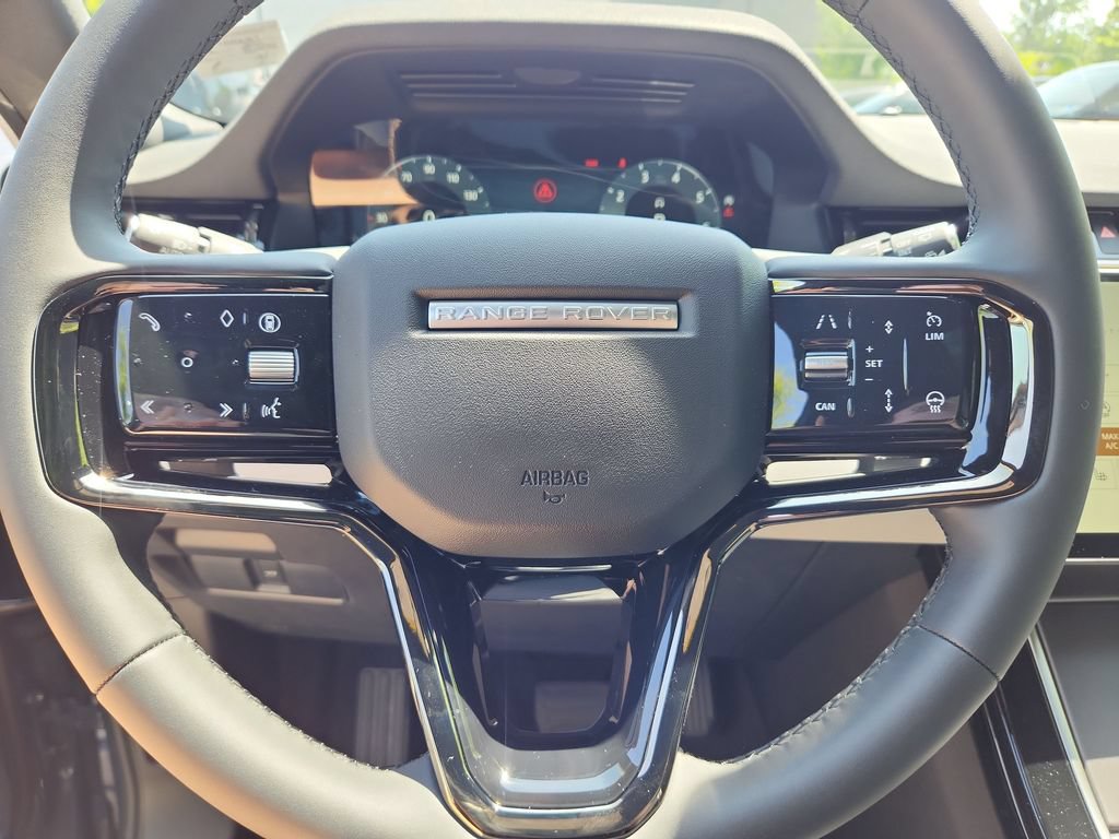 New 2026 Land Rover Range Rover Evoque S AWD/4WD image 18