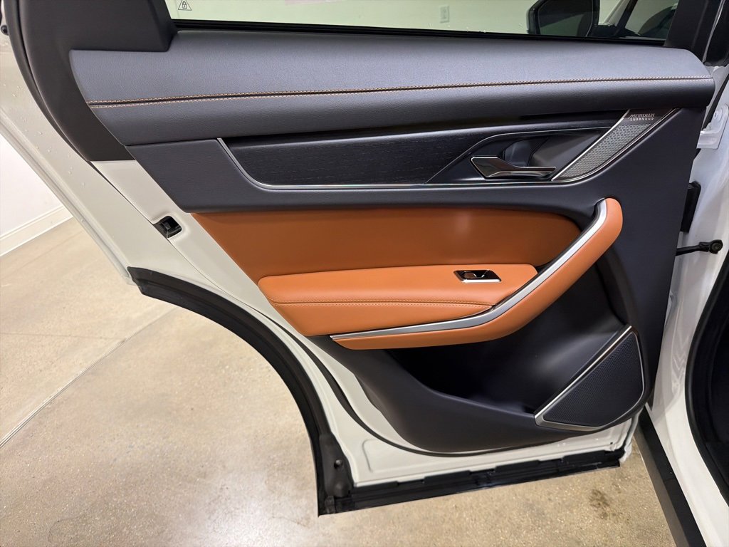 New 2026 Jaguar F-PACE R-Dynamic S image 20