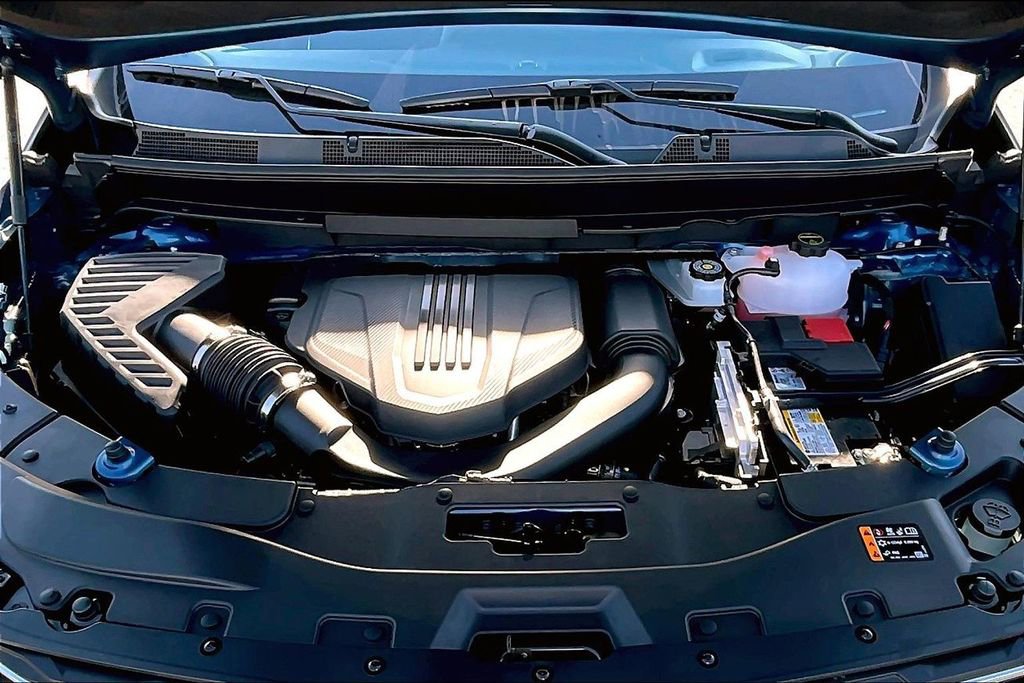 New 2026 Chevrolet Traverse LT image 11