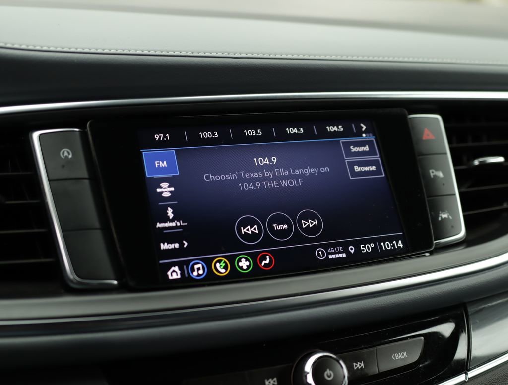 Used 2023 Buick Enclave Essence w/ Sport Touring Edition image 12