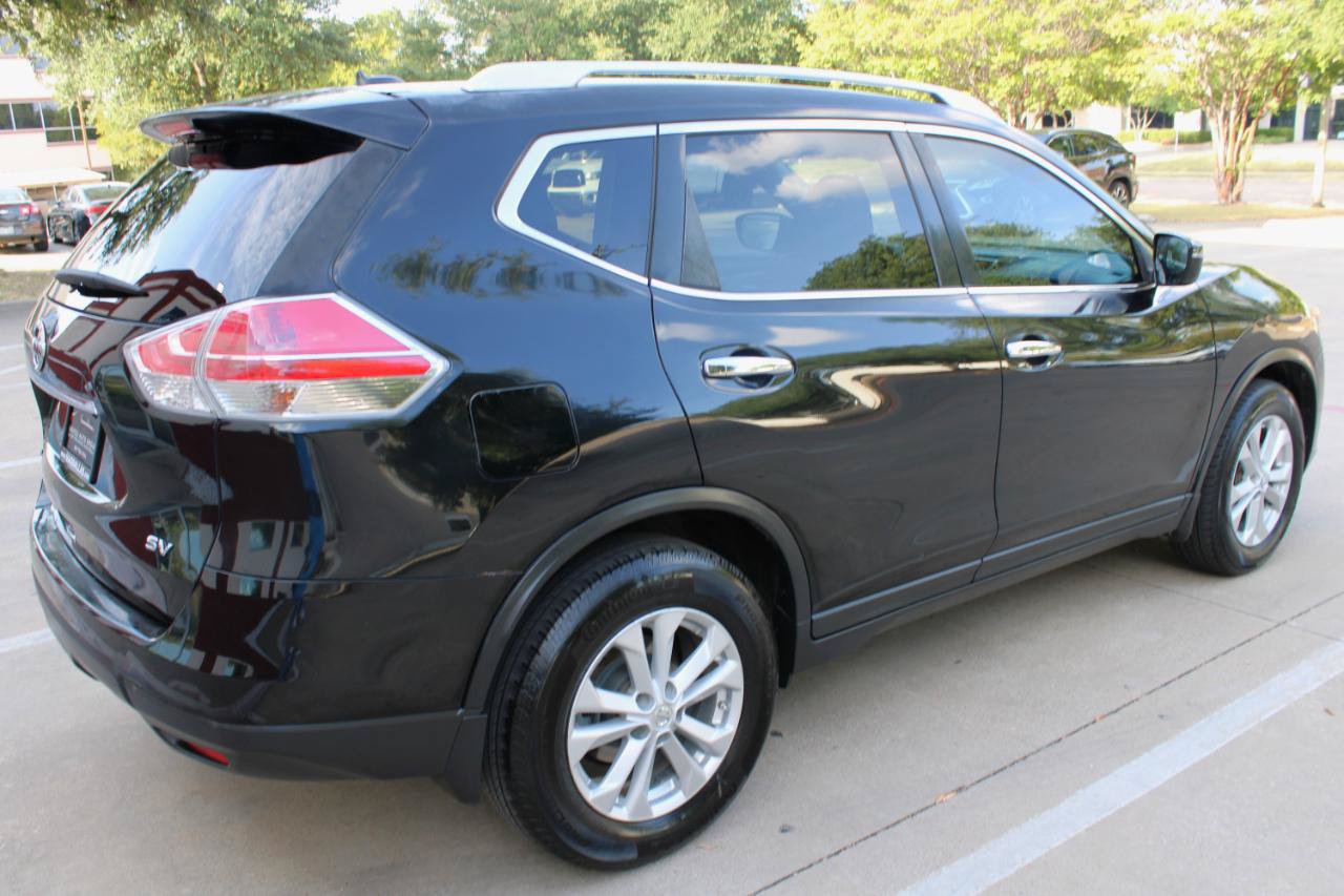 Used 2016 Nissan Rogue SV FWD image 11