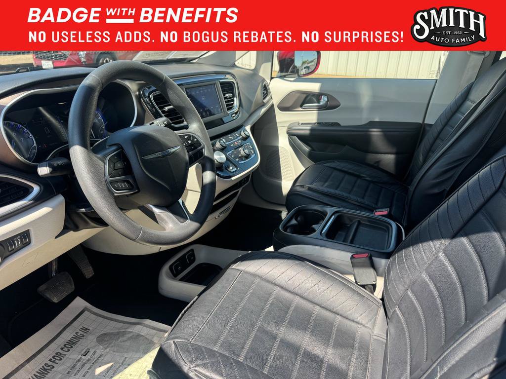 Used 2018 Chrysler Pacifica Touring Plus FWD image 10