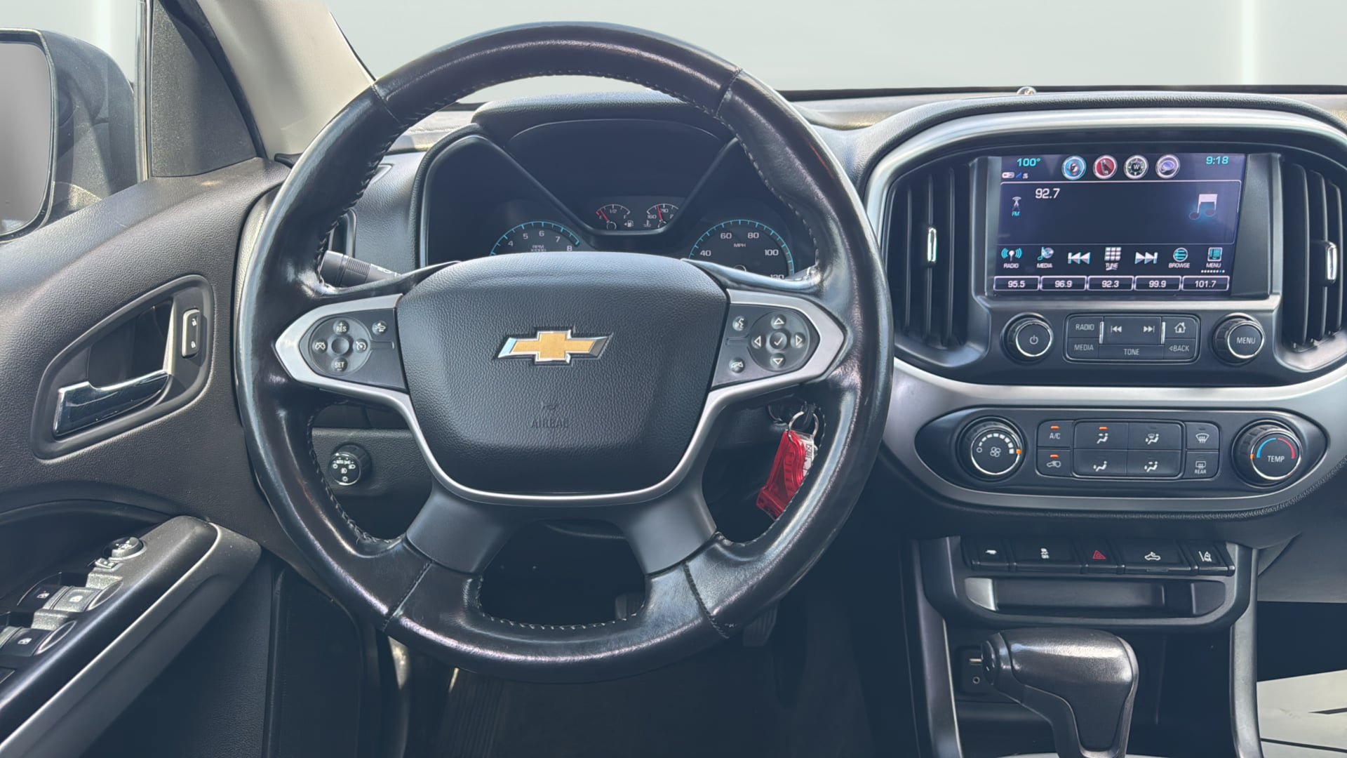 Used 2017 Chevrolet Colorado LT w/ LT Convenience Package RWD image 17
