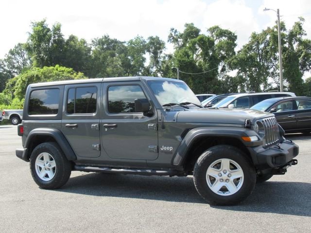 Used 2020 Jeep Wrangler Unlimited Sport S image 2