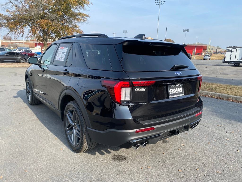 New 2026 Ford Explorer ST image 5