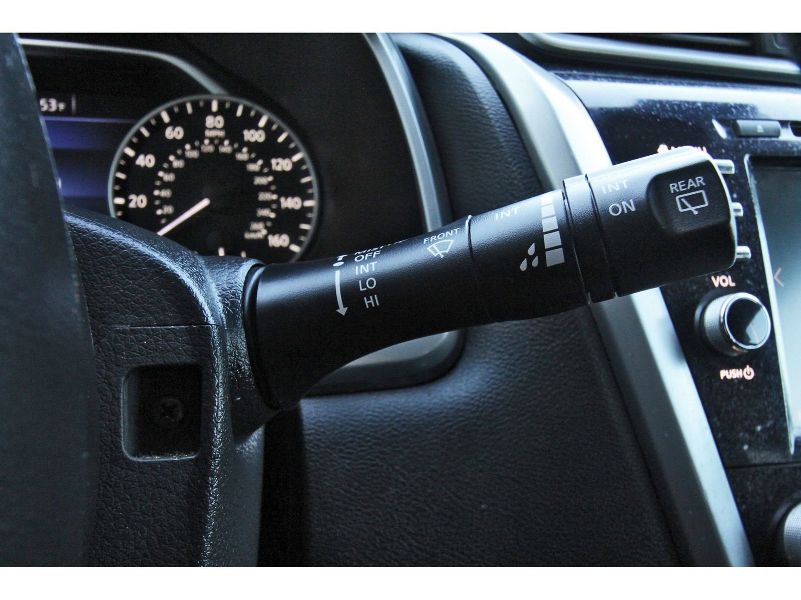 Used 2022 Nissan Murano S image 21