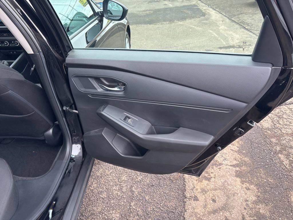 Used 2023 Honda Accord LX image 9