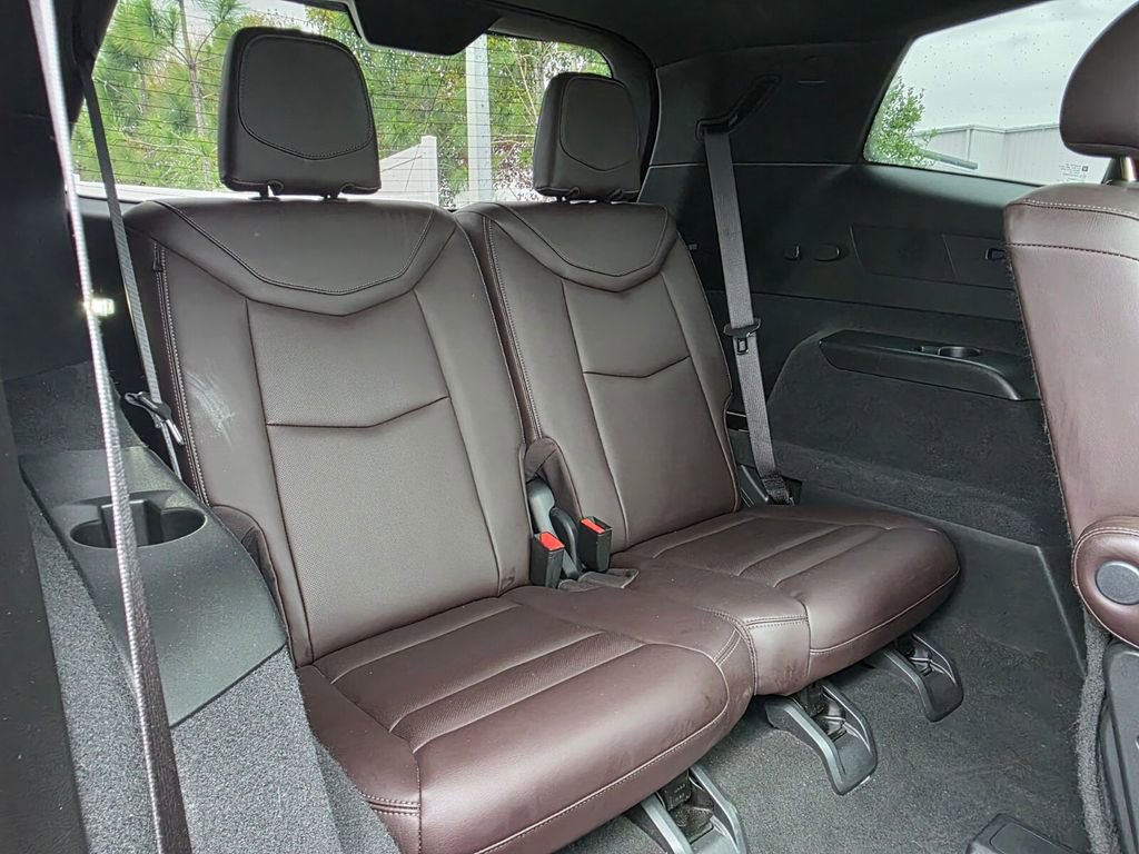 Used 2021 Cadillac XT6 Premium Luxury FWD image 15