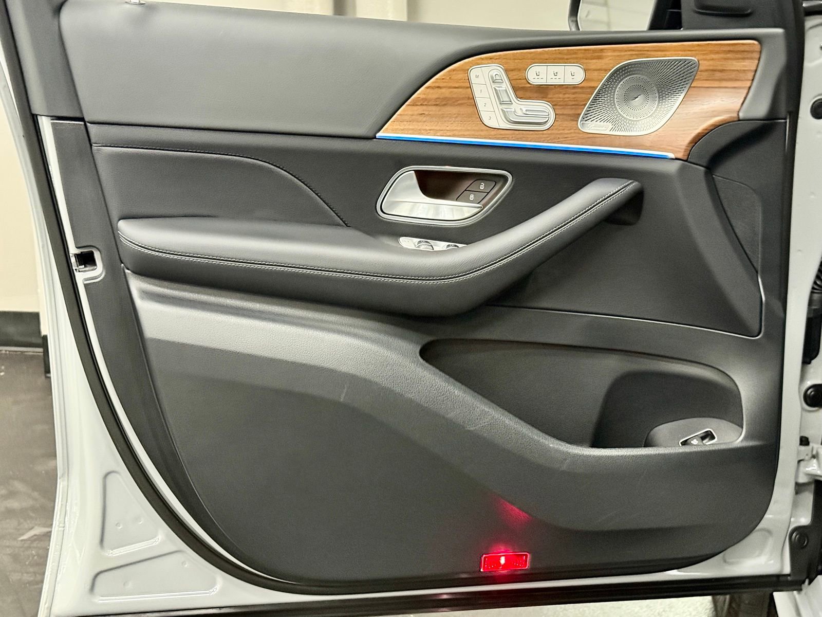 Used 2025 Mercedes-Benz GLE 450 4MATIC image 20