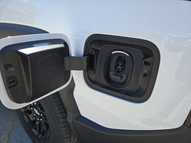 New 2024 Chevrolet Silverado EV W/T AWD/4WD image 5