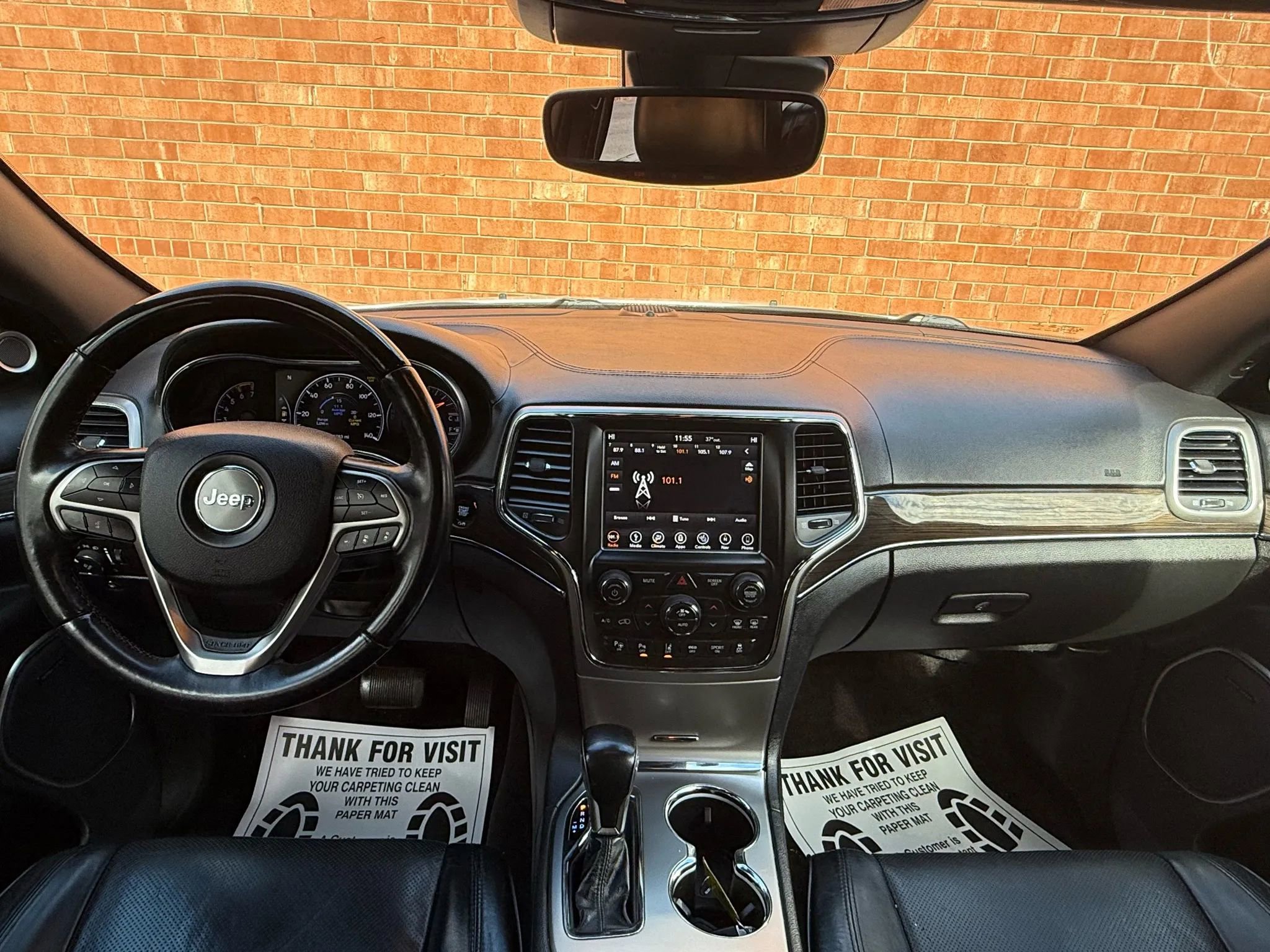 Used 2018 Jeep Grand Cherokee Overland image 18