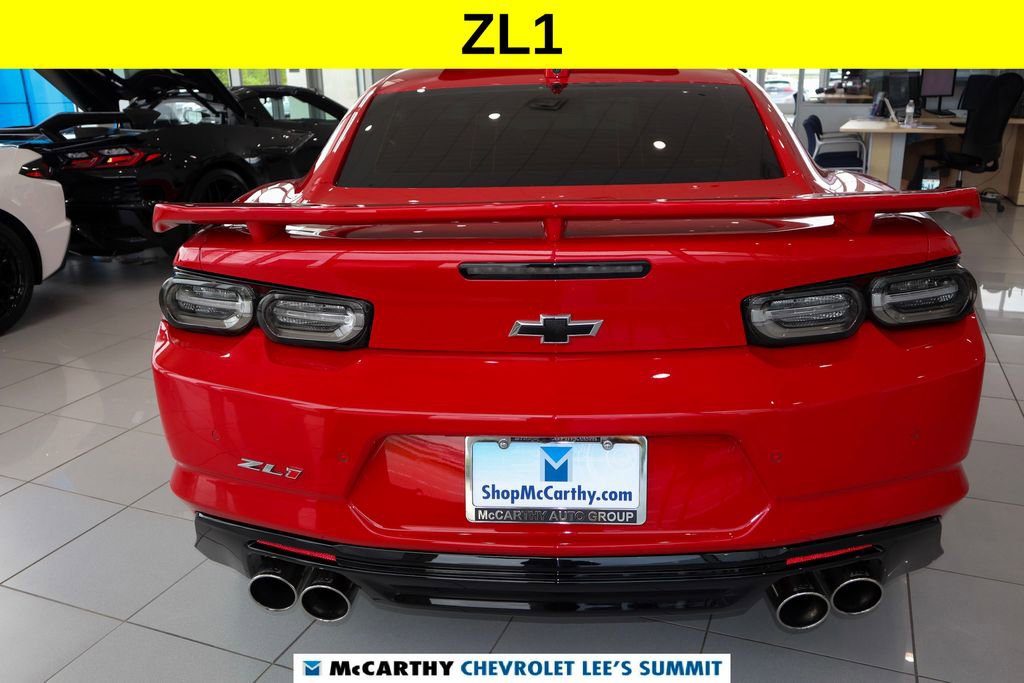 Used 2021 Chevrolet Camaro ZL1 RWD image 9
