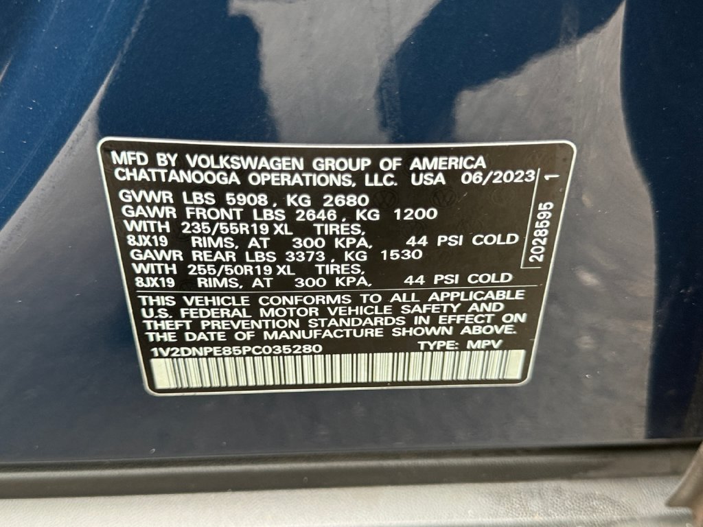 Used 2023 Volkswagen ID.4 Pro AWD/4WD image 27