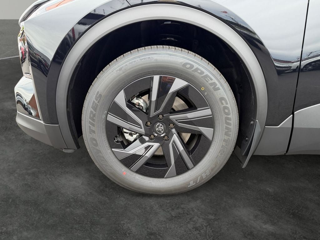 New 2026 Toyota C-HR AWD/4WD image 4