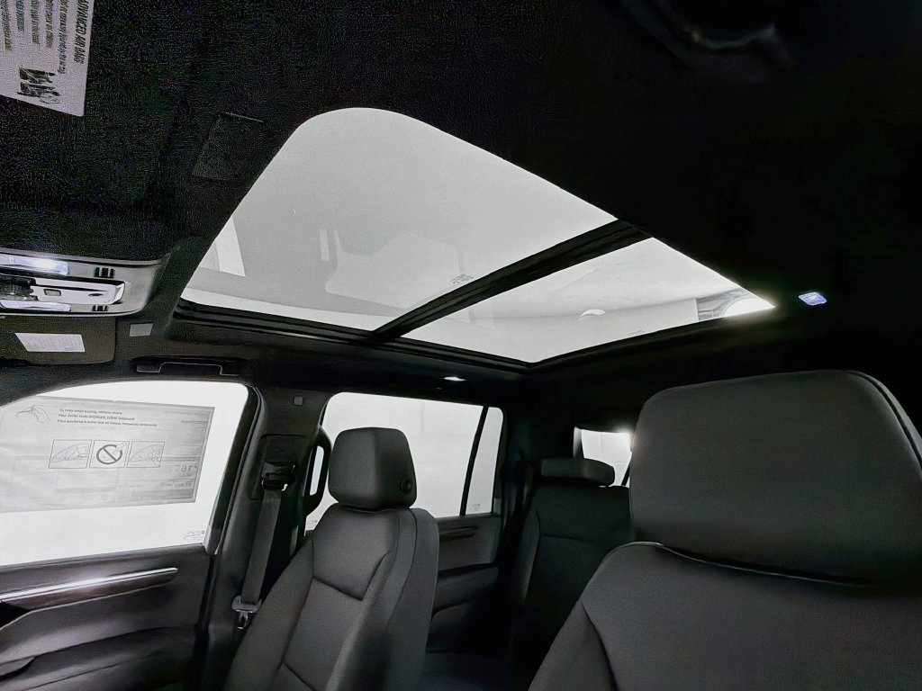 New 2027 Chevrolet Suburban LT w/ Comfort Package AWD/4WD image 23