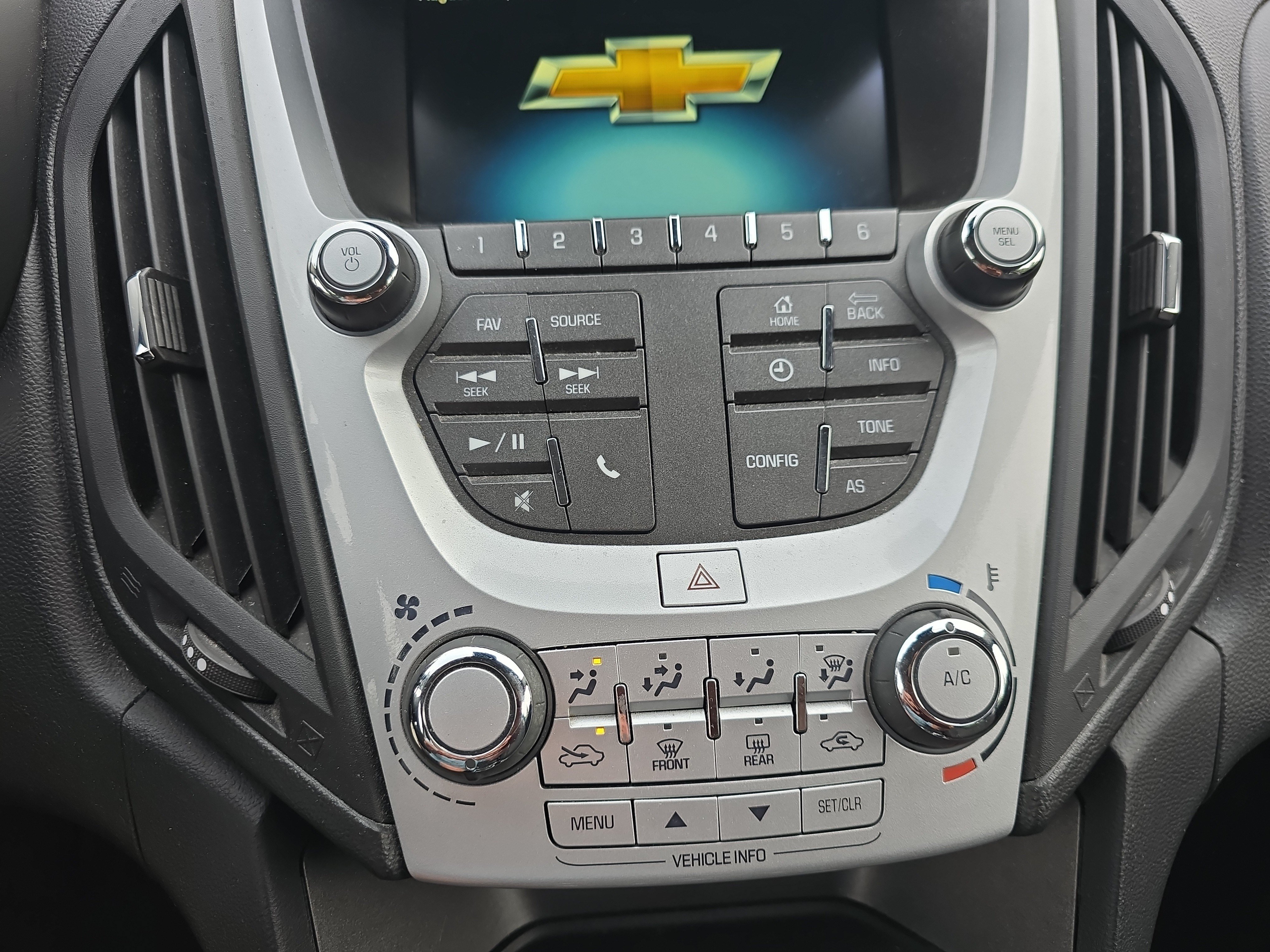 Used 2016 Chevrolet Equinox LS AWD/4WD image 24