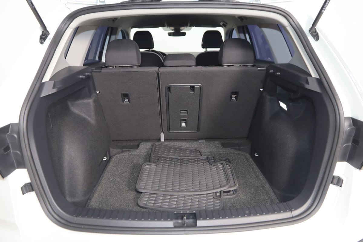 Used 2025 Volkswagen Taos S FWD image 44