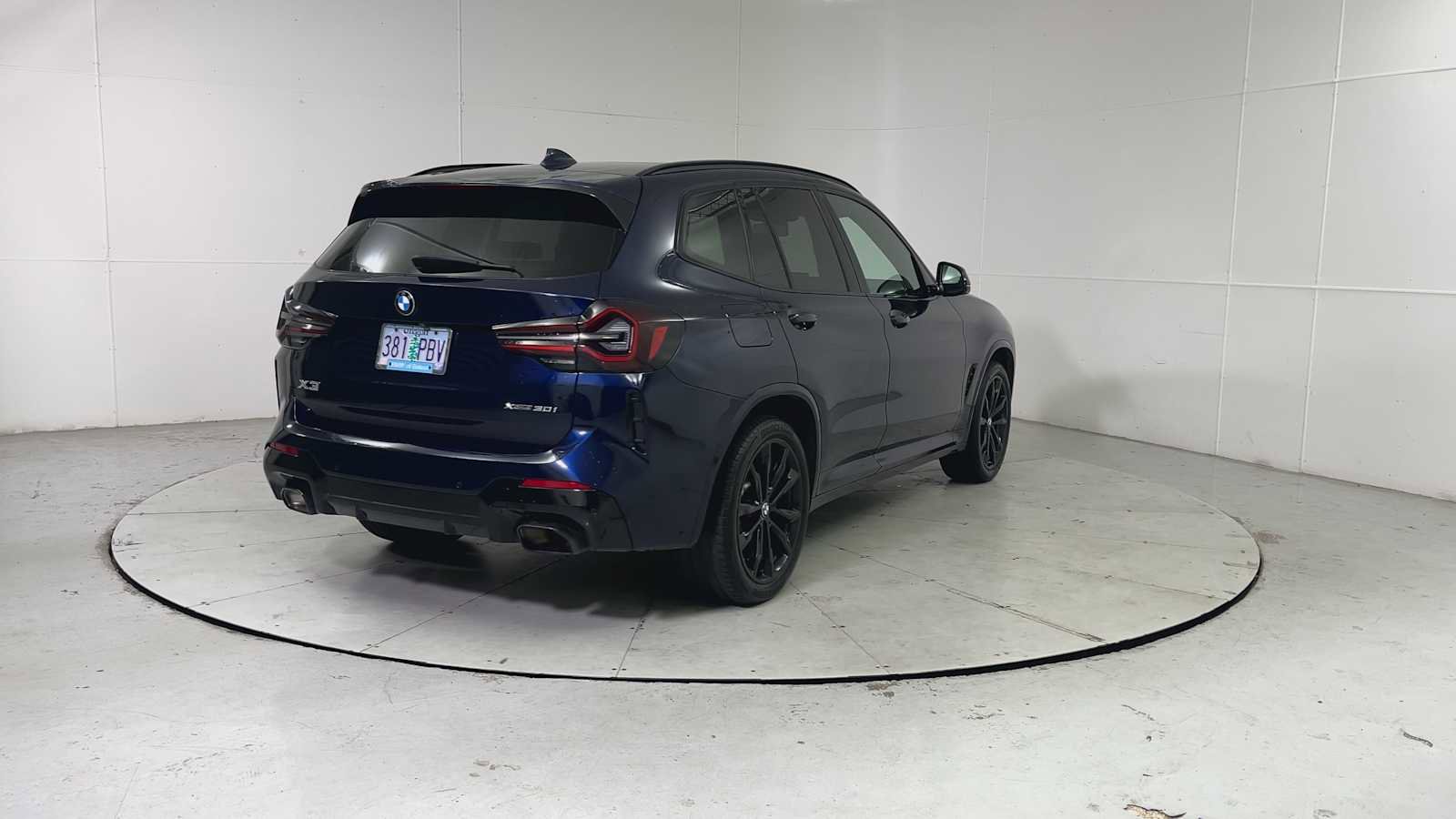 Used 2023 BMW X3 xDrive30i w/ M Sport Package image 2