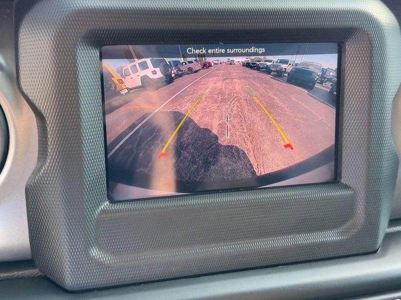 Used 2022 Jeep Wrangler Sport S image 45