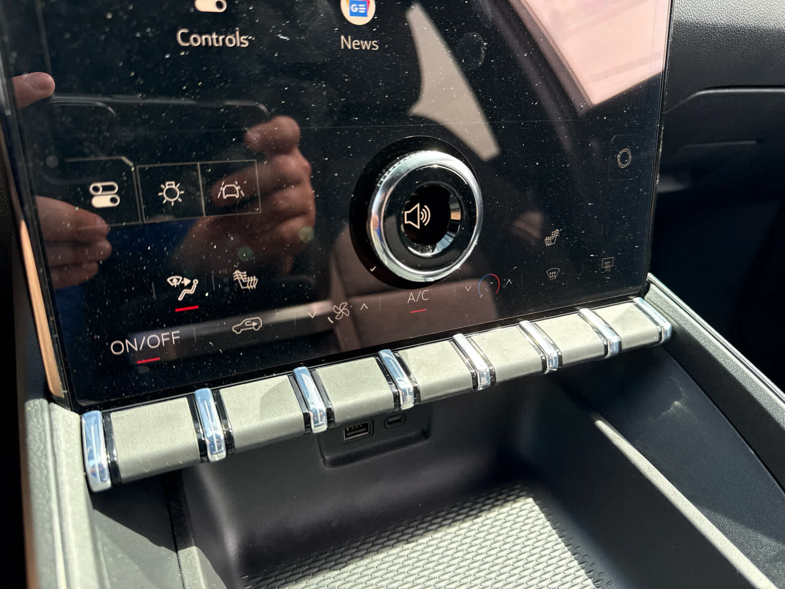New 2026 GMC Terrain Elevation w/ Technology Package II FWD image 18