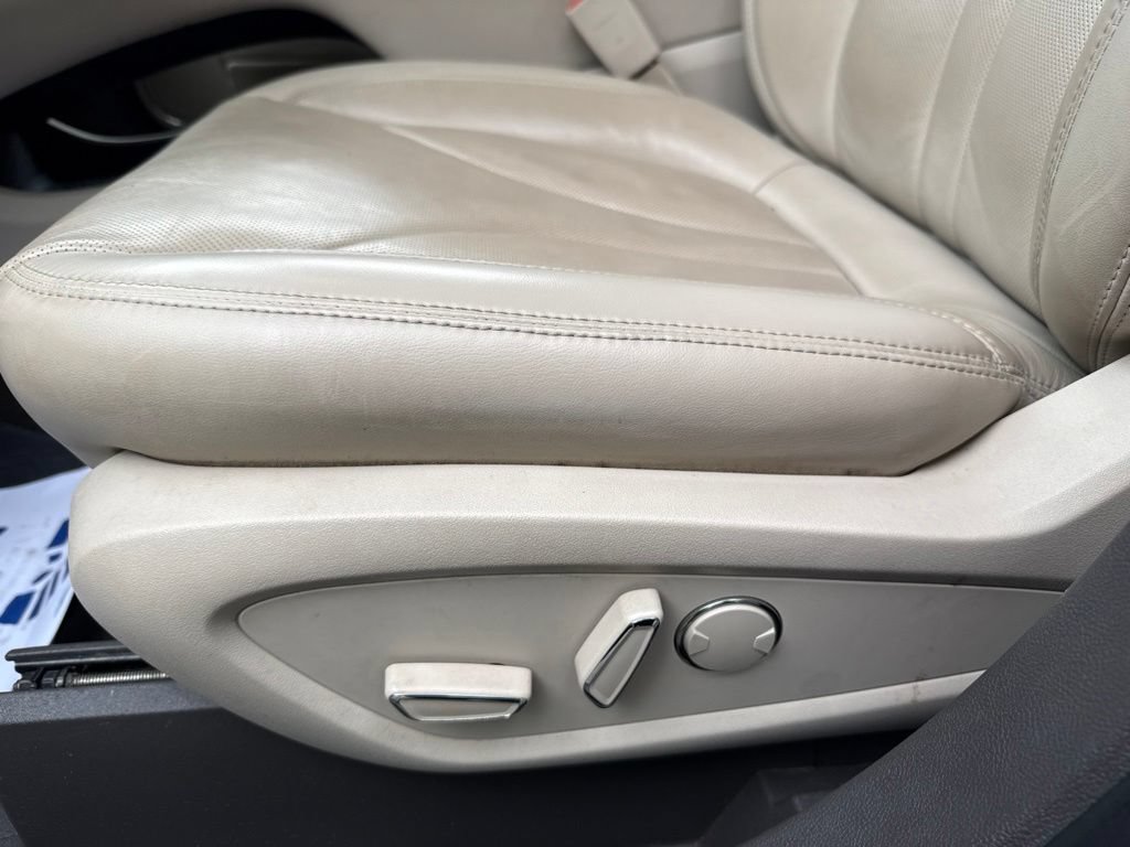 Used 2018 Lincoln MKX Reserve w/ Lincoln MKX Climate Package AWD/4WD image 11