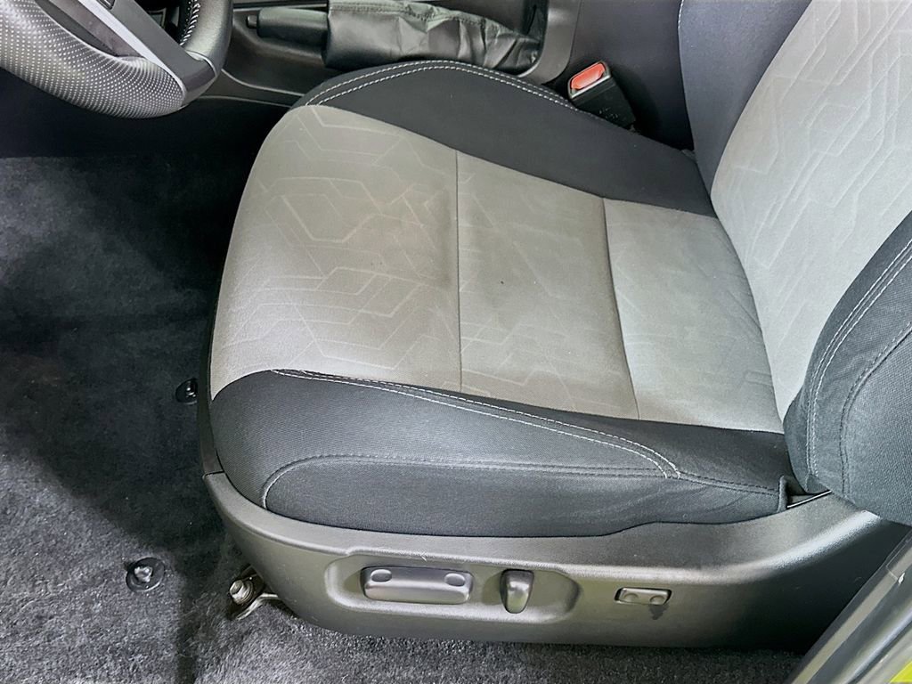 Certified 2023 Toyota Tacoma TRD Off-Road image 19