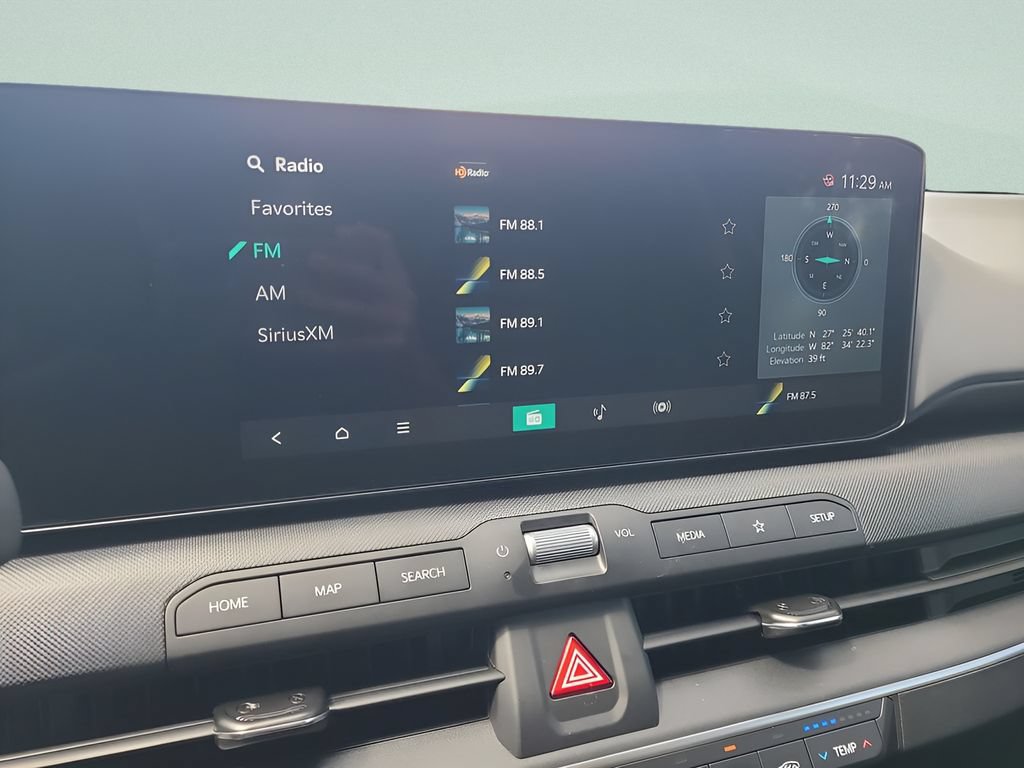 Used 2025 Kia K4 FWD image 29