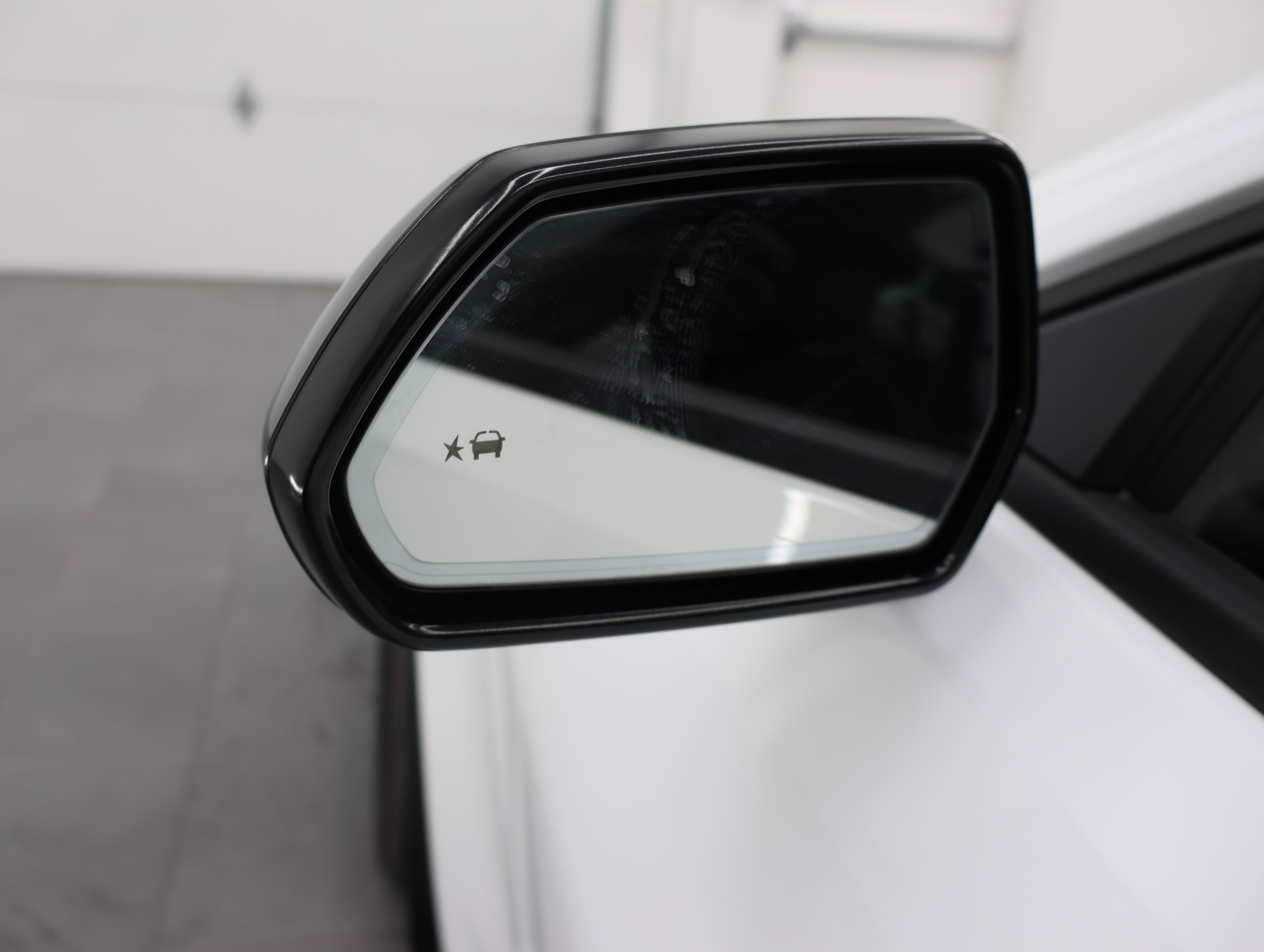 Used 2023 Chevrolet Camaro ZL1 RWD image 33