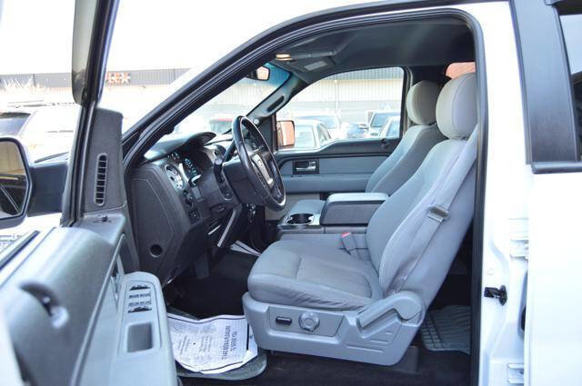 Used 2013 Ford F150 XLT w/ Mid Equipment Group image 11