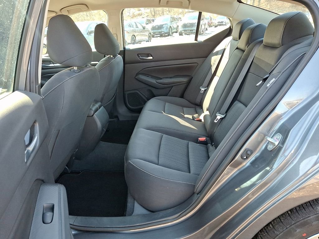 Used 2022 Nissan Altima 2.5 SV image 10