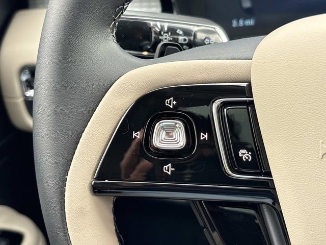 New 2026 Lincoln Corsair Premiere image 26