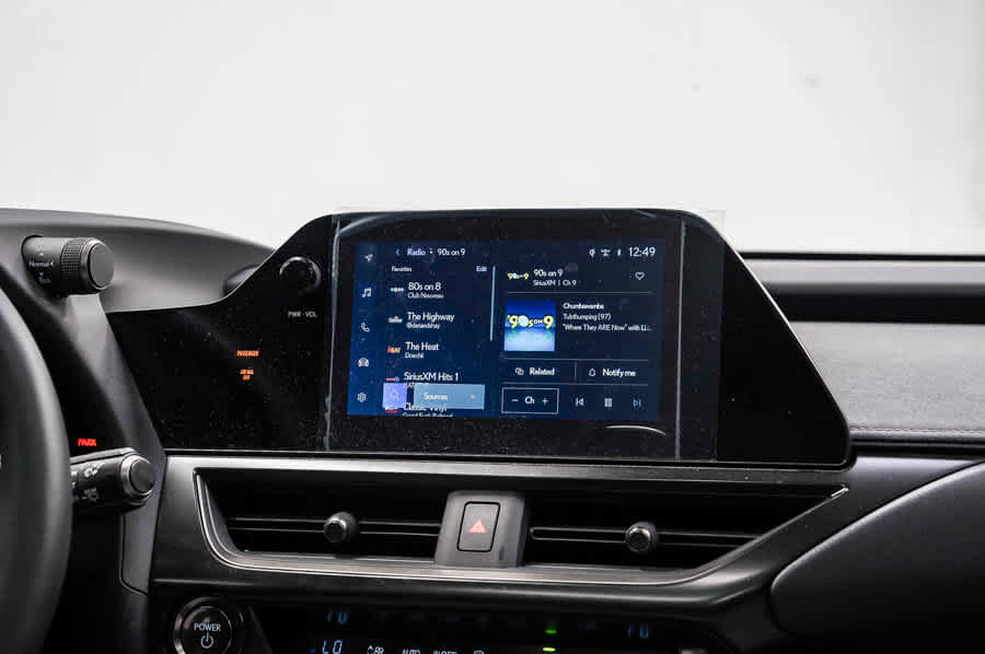 Used 2025 Lexus UX 300h FWD w/ Accessory Package (Z1) image 13