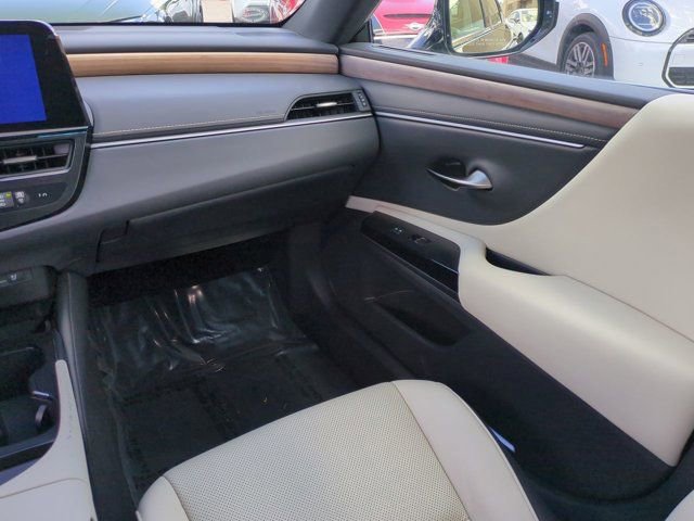 Certified 2023 Lexus ES 350 w/ Premium Package image 16