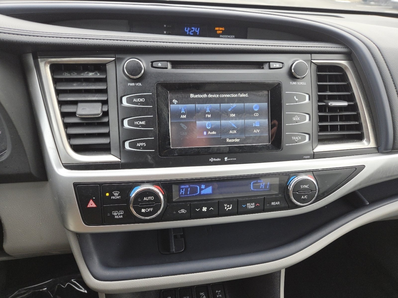 Used 2015 Toyota Highlander Plus image 28