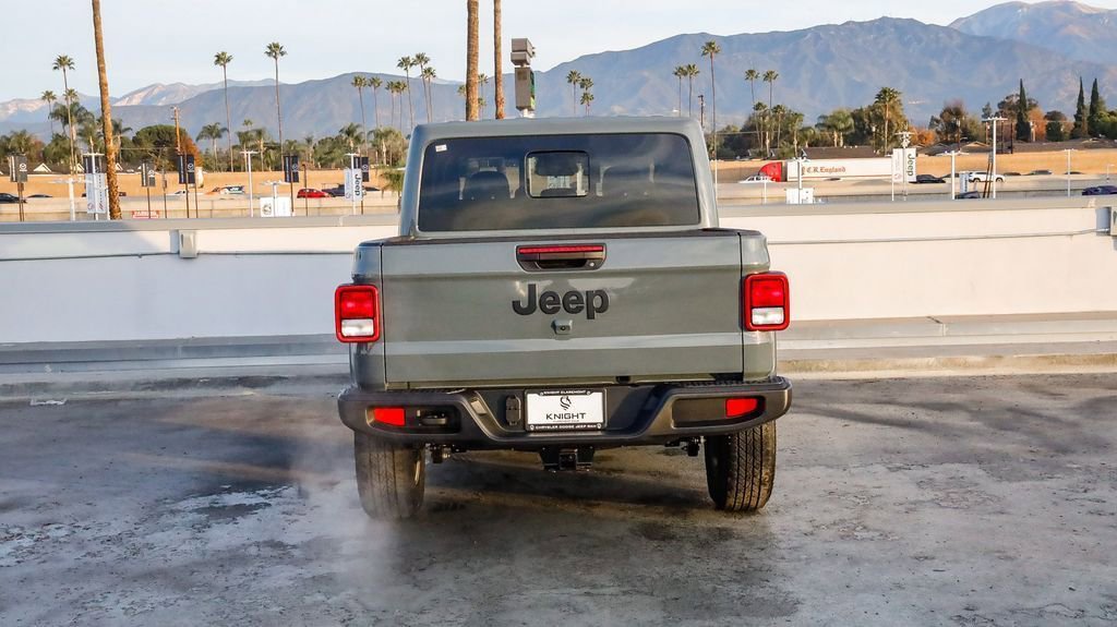 New 2026 Jeep Gladiator Sport image 8