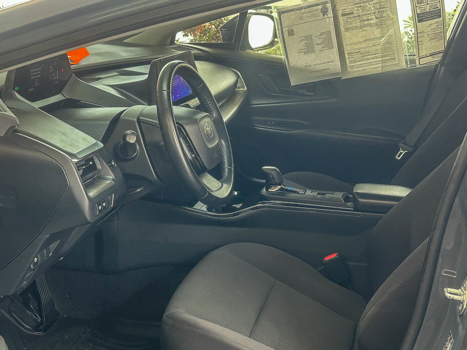 Used 2023 Toyota Prius LE image 17