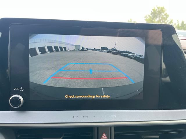 Used 2024 Toyota Prius LE FWD image 14