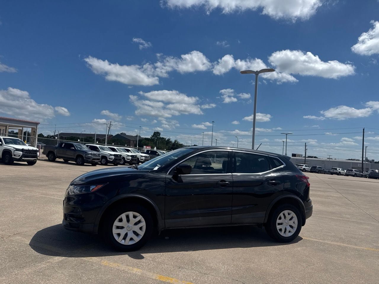 Used 2020 Nissan Rogue Sport S AWD/4WD image 11
