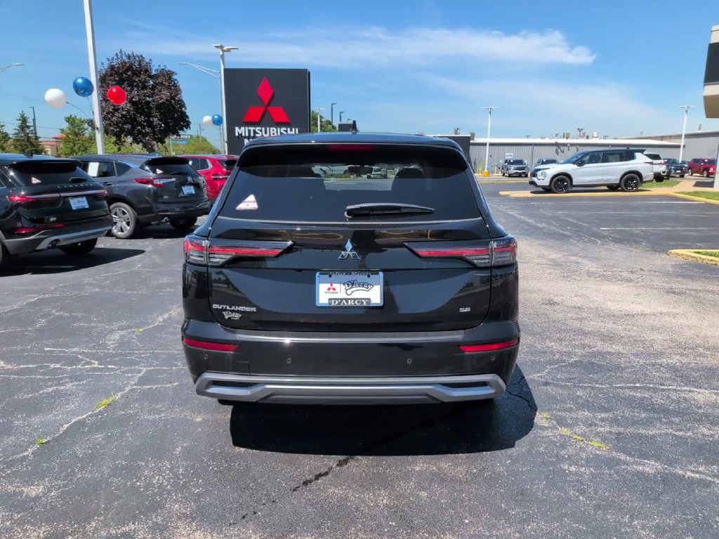 New 2026 Mitsubishi Outlander SE FWD image 7