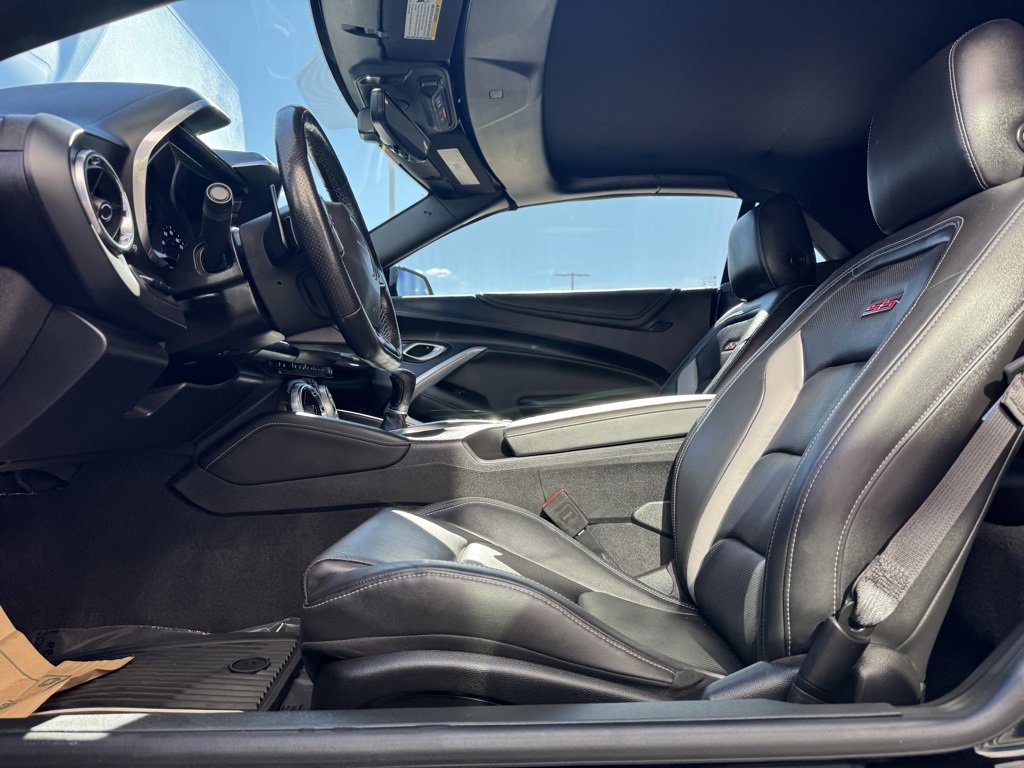 Used 2022 Chevrolet Camaro SS image 10