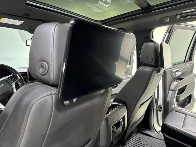 Used 2021 Chevrolet Suburban Z71 w/ Rear Media and Nav Package AWD/4WD image 25