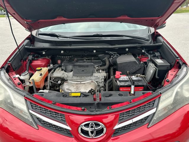 Used 2014 Toyota RAV4 XLE AWD/4WD image 28