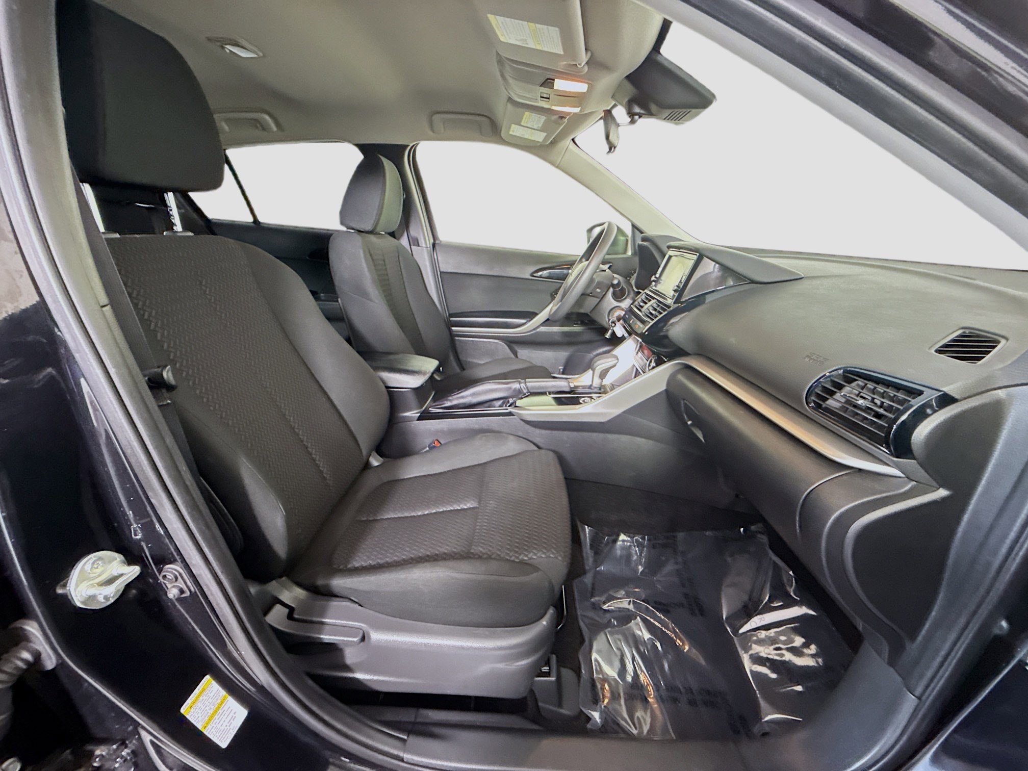 Used 2024 Mitsubishi Eclipse Cross ES image 28