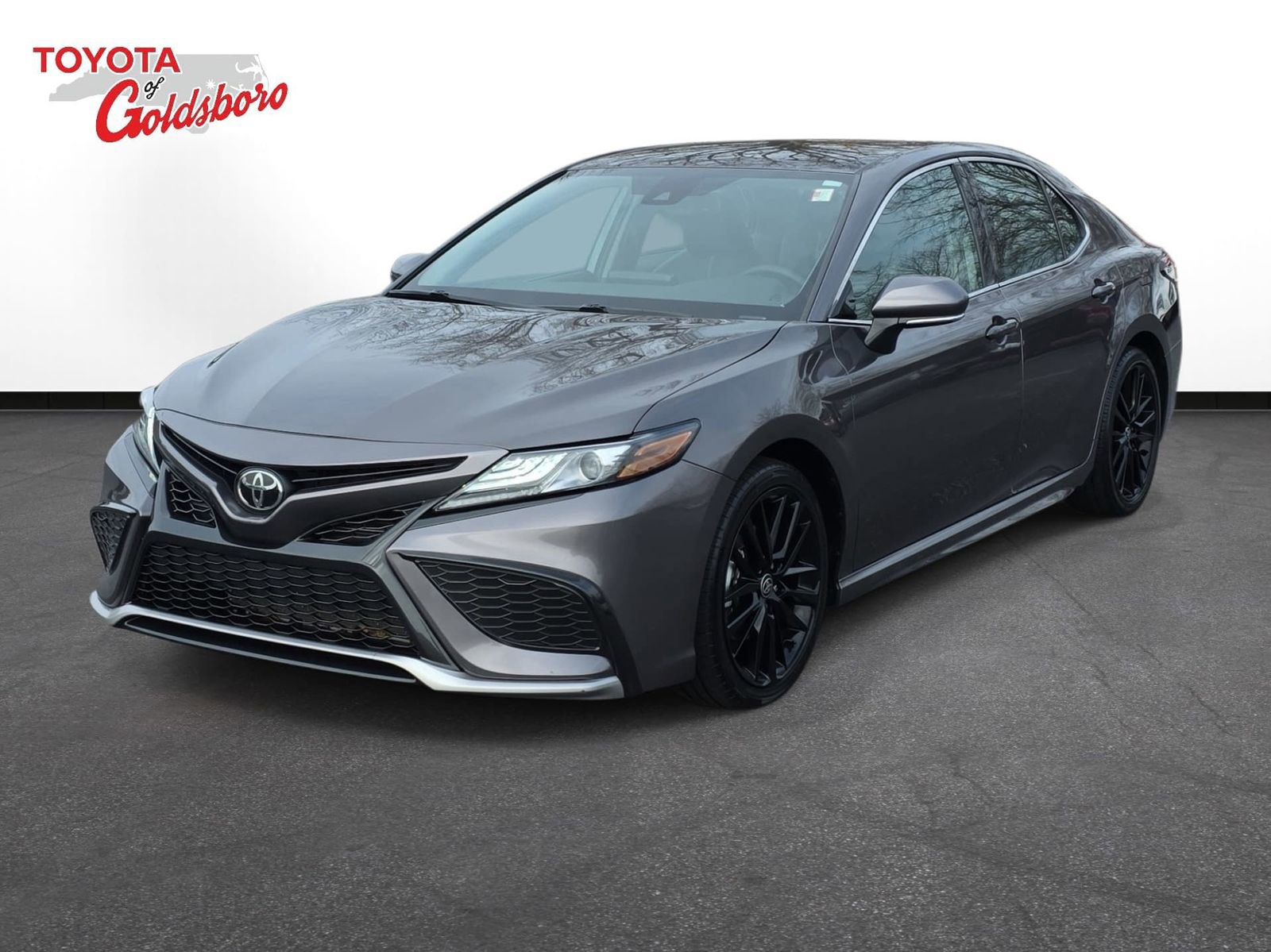 Used 2024 Toyota Camry XSE video 1