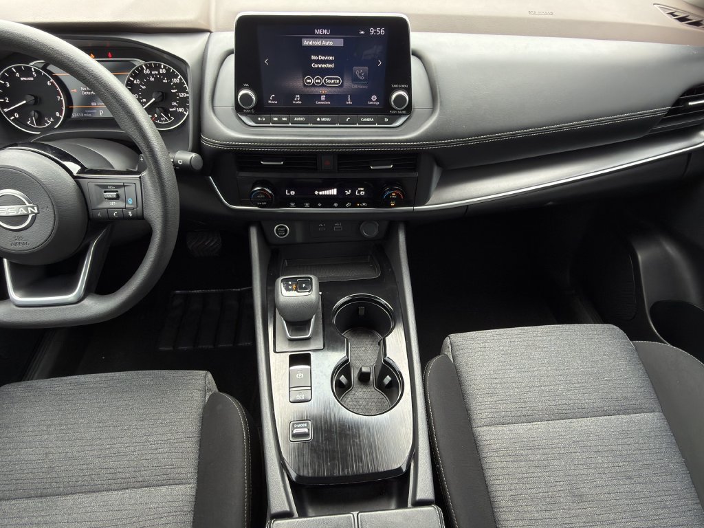 Used 2023 Nissan Rogue SV FWD image 16