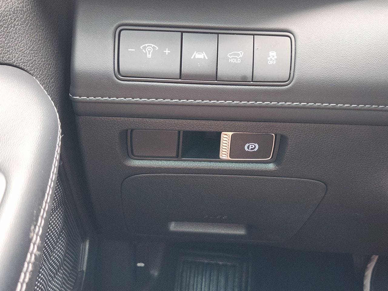 Certified 2023 Hyundai Santa Fe Limited AWD/4WD image 20
