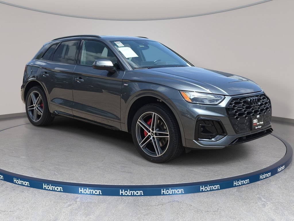 Used 2024 Audi Q5 e Premium Plus w/ Premium Plus Package AWD/4WD image 4