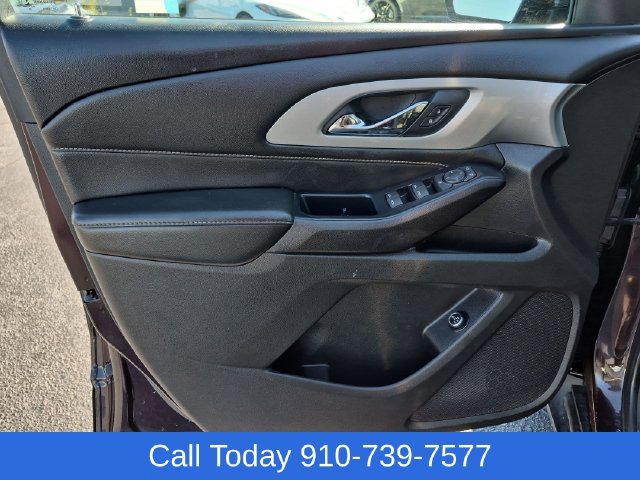 Used 2021 Chevrolet Traverse LT w/ LPO, Floor Liner Package AWD/4WD image 11
